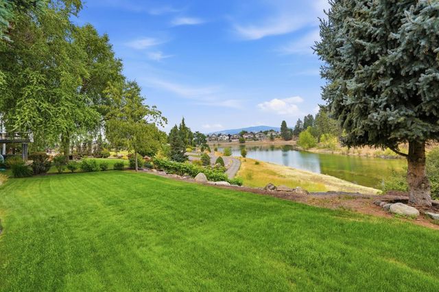 859 S Shelley Lake Ln, Spokane Valley, WA 99037
