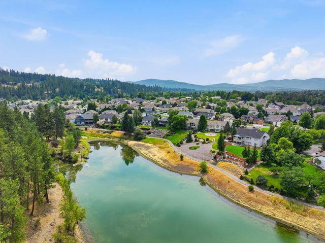 859 S Shelley Lake Ln, Spokane Valley, WA 99037