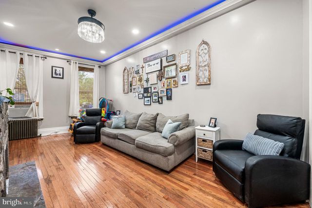 722 CHRISTIAN ST, Philadelphia, PA 19147