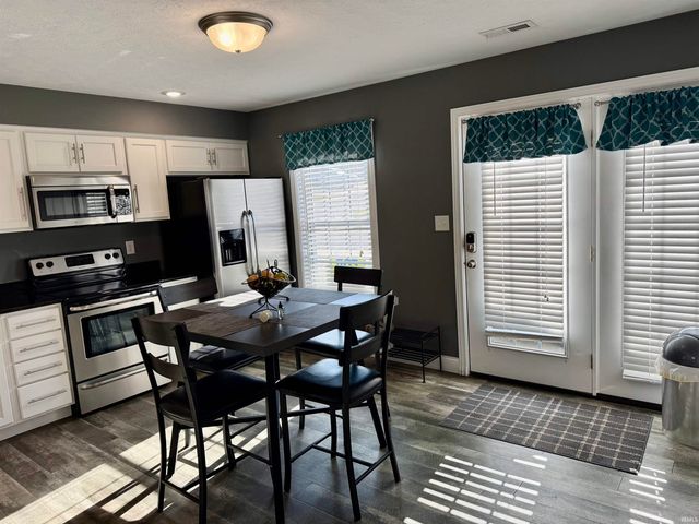 2317 S Samuel Lane, Bloomington, IN 47403