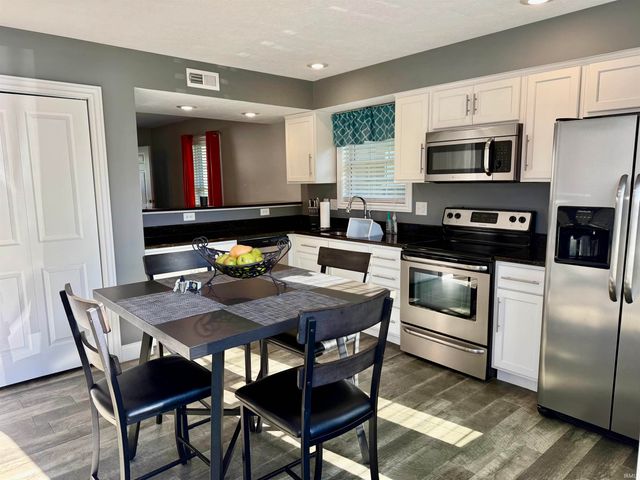 2317 S Samuel Lane, Bloomington, IN 47403