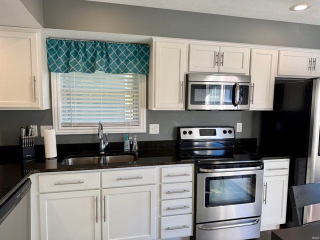 2317 S Samuel Lane, Bloomington, IN 47403