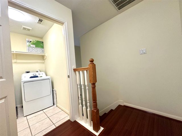 2710 Grants Lake Boulevard L7, Sugar Land, TX 77479