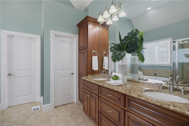 3205 Olde Sedgefield Way, Greensboro, NC 27407