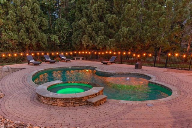 3205 Olde Sedgefield Way, Greensboro, NC 27407