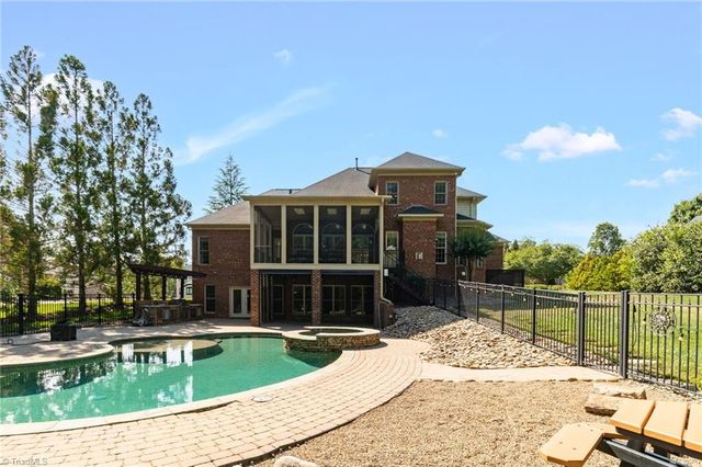 3205 Olde Sedgefield Way, Greensboro, NC 27407