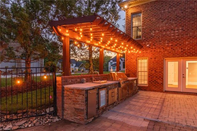 3205 Olde Sedgefield Way, Greensboro, NC 27407