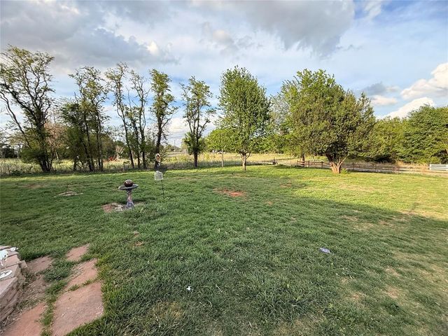1212 County Street 2920, Tuttle, OK 73089
