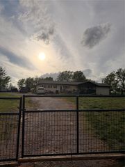 1212 County Street 2920, Tuttle, OK 73089