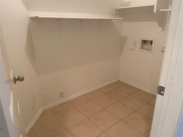 1106 Mule Deer Drive, Arlington, TX 76002
