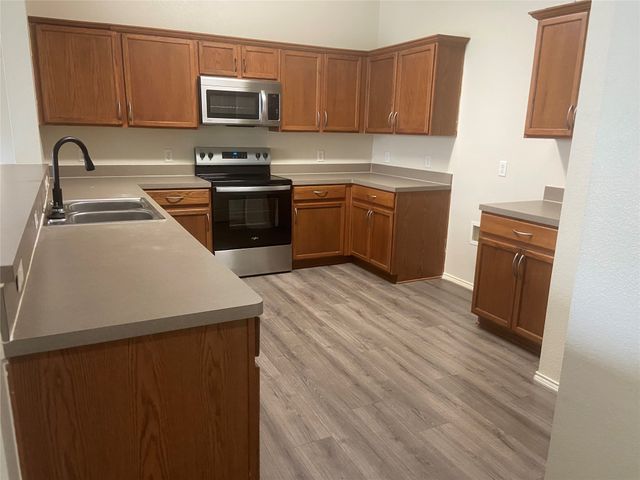 1106 Mule Deer Drive, Arlington, TX 76002