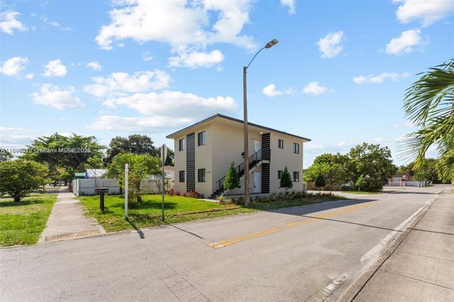 3710 NW 13th Pl 1, Miami, FL 33142