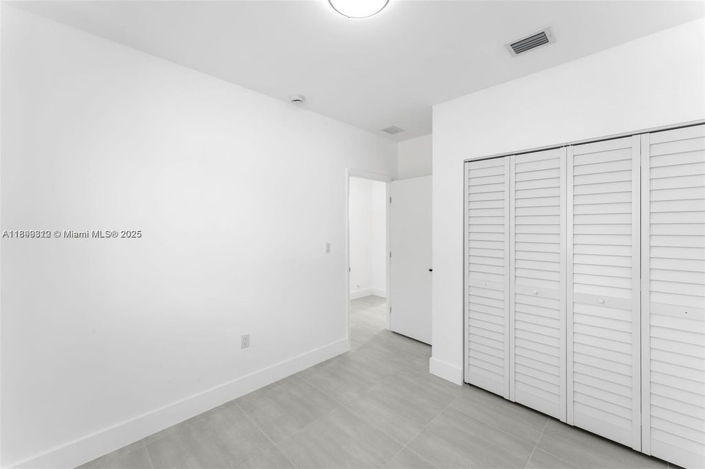 3710 NW 13th Pl 1, Miami, FL 33142