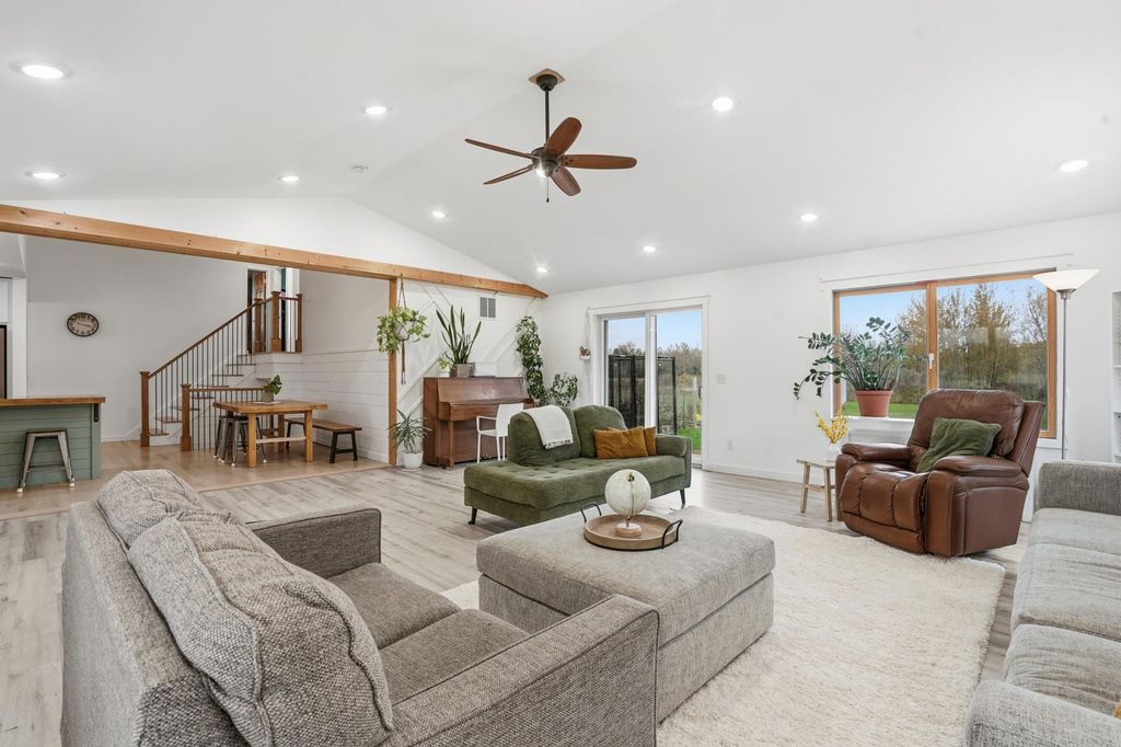 124 Oak Lane, Foreston, MN 56330