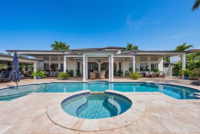 19533 SW 130th Ave, Miami, FL 33177