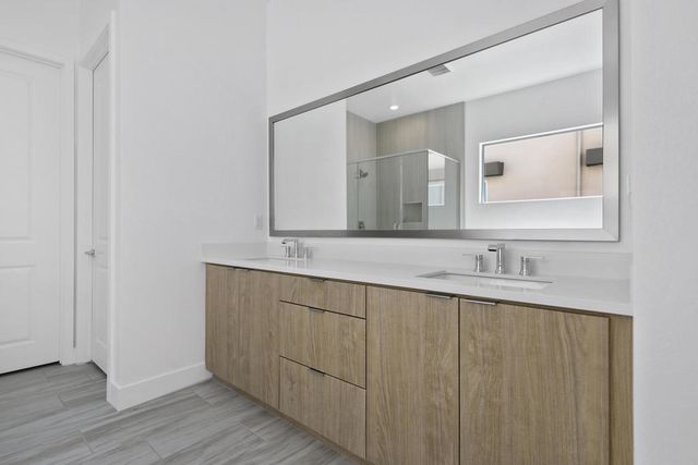 2664 Lavender Lane, Palm Springs, CA 92264