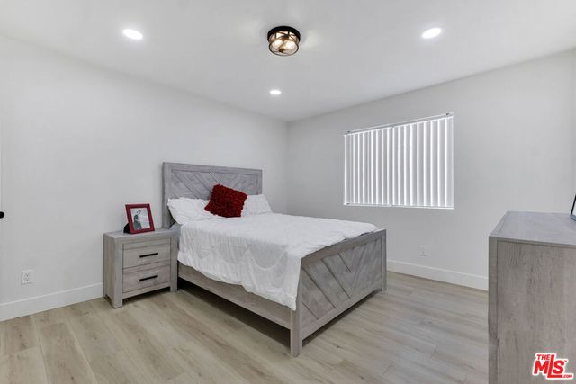8221 Langdon Avenue 208, Van Nuys, CA 91406