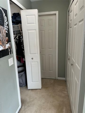 975 Oak Creek Drive, South Lyon, MI 48178