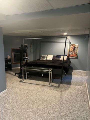 975 Oak Creek Drive, South Lyon, MI 48178