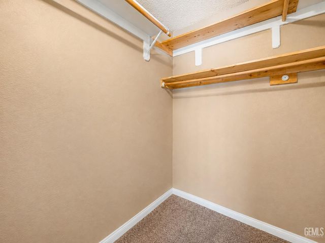 3104 Holbrook Street, Bakersfield, CA 93312