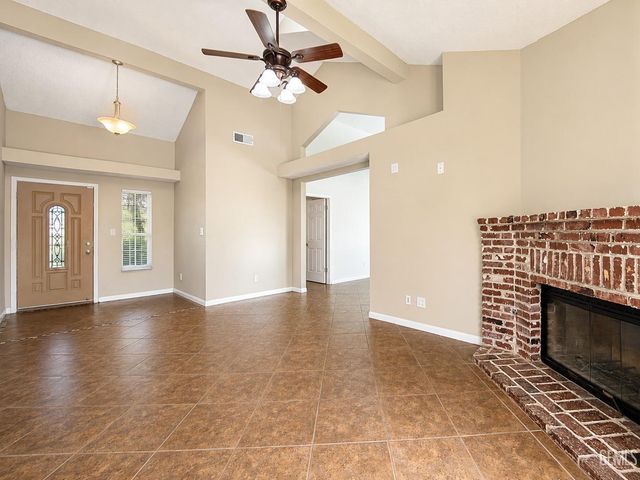 3104 Holbrook Street, Bakersfield, CA 93312