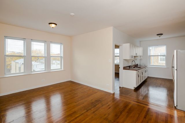 4412 N St Louis Avenue 3A, Chicago, IL 60625