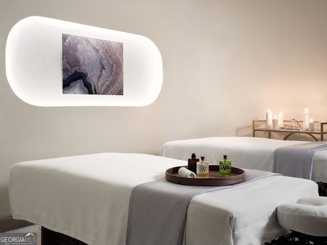 75 14th Street NE 4160, Atlanta, GA 30309