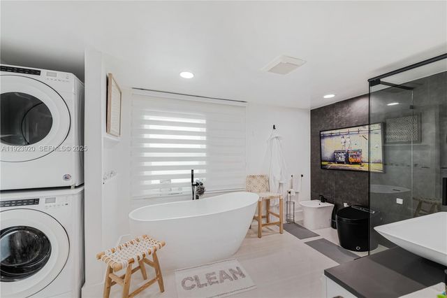 7235 SW 39th, Miami, FL 33155