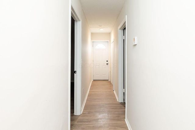 823 Bassett Avenue, Columbus, OH 43219