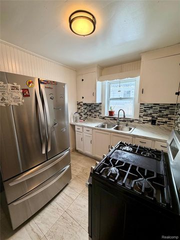 1310 Alvord Avenue, Flint, MI 48507