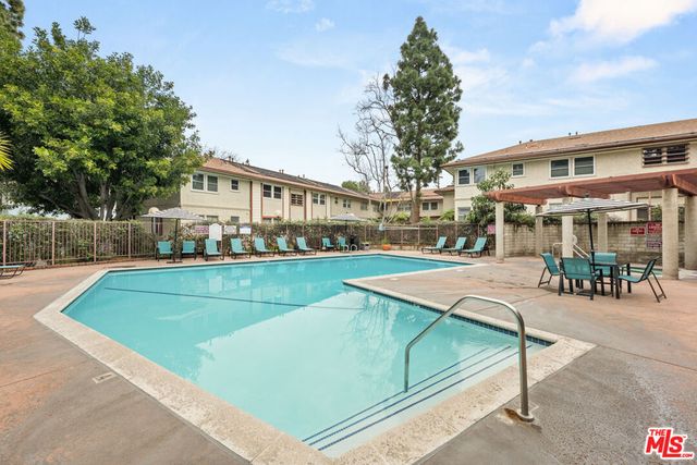 5827 Bowcroft Street 2, Los Angeles, CA 90016