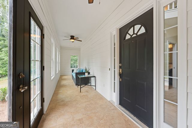 262 Barrington Farms Parkway, Sharpsburg, GA 30277