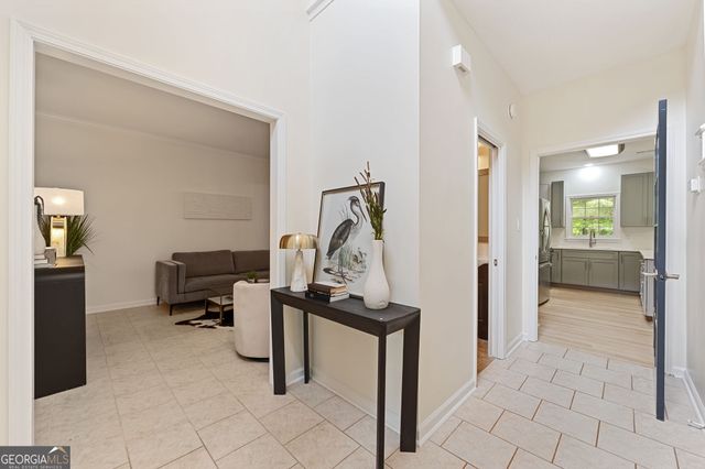 262 Barrington Farms Parkway, Sharpsburg, GA 30277