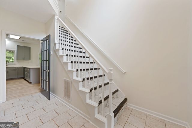 262 Barrington Farms Parkway, Sharpsburg, GA 30277