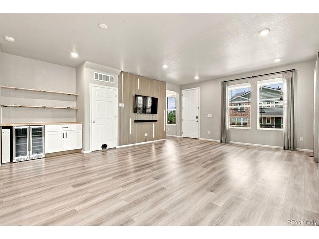 18292 E Kansas Pl, Aurora, CO 80017
