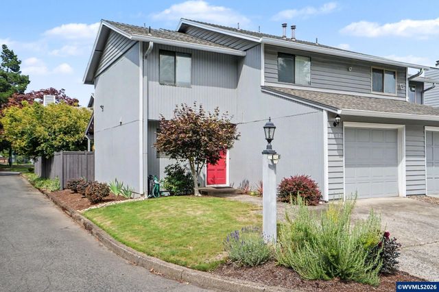 3407 Covington St NE, Salem, OR 97305
