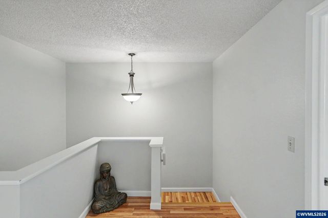 3407 Covington St NE, Salem, OR 97305