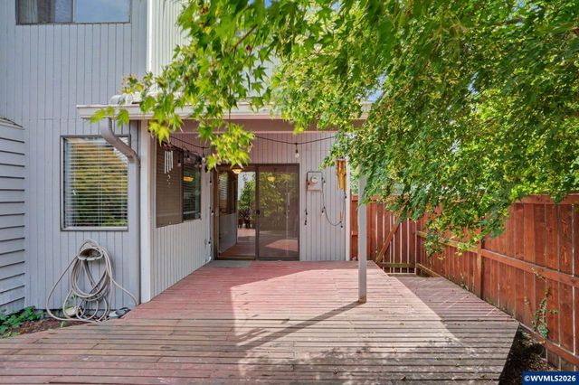 3407 Covington St NE, Salem, OR 97305