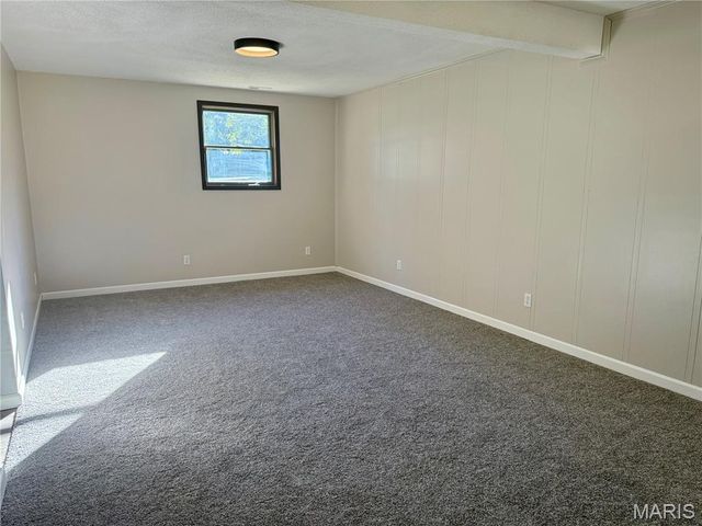 1927 Owens Avenue, Hannibal, MO 63401