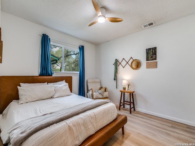 6002 Forest Bend, San Antonio, TX 78240