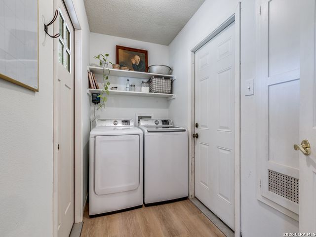 6002 Forest Bend, San Antonio, TX 78240