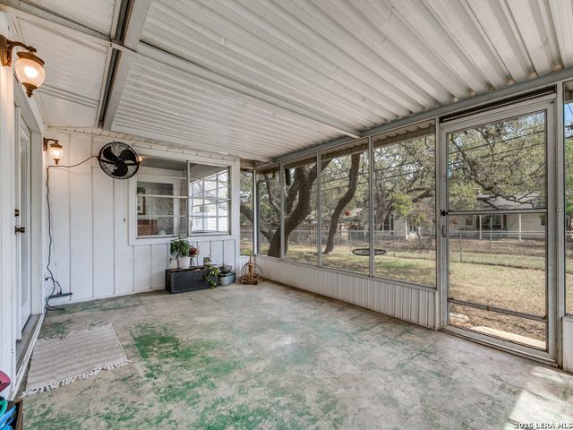 6002 Forest Bend, San Antonio, TX 78240