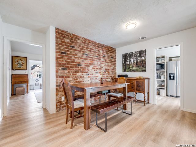 6002 Forest Bend, San Antonio, TX 78240