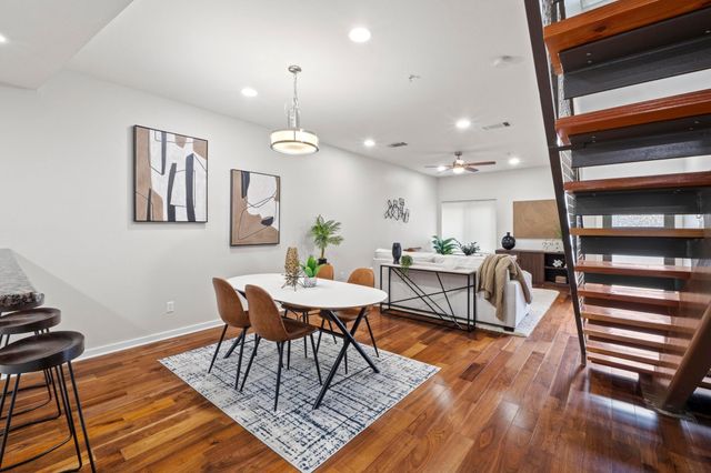 503 Swanee DR 19, Austin, TX 78752