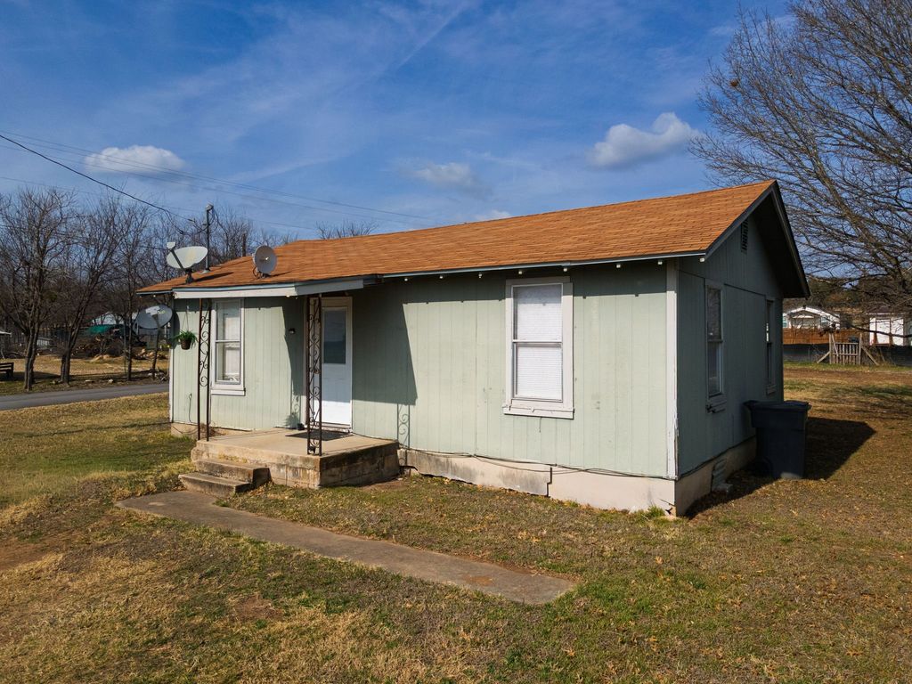 6129 & 6113 Fm 2313, Kempner, TX 76539