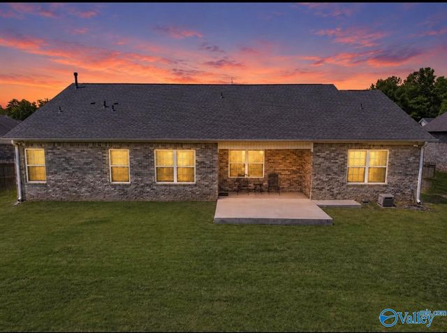312 Dominion Drive SE, Hartselle, AL 35640