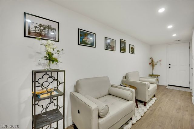2160 Pueblo Circle, Las Vegas, NV 89169