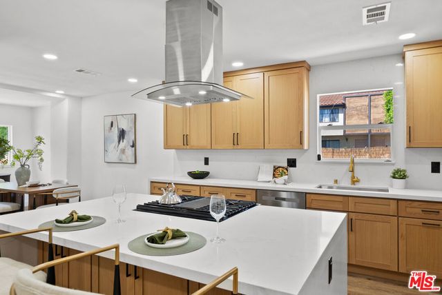 15358 Gault Street, Van Nuys, CA 91406