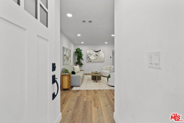 15358 Gault Street, Van Nuys, CA 91406