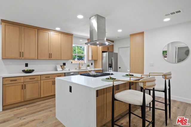 15358 Gault Street, Van Nuys, CA 91406